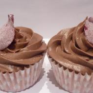 Raspberry and white chocolate cupcake