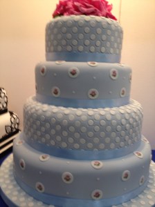 Cake International blue wedding cake